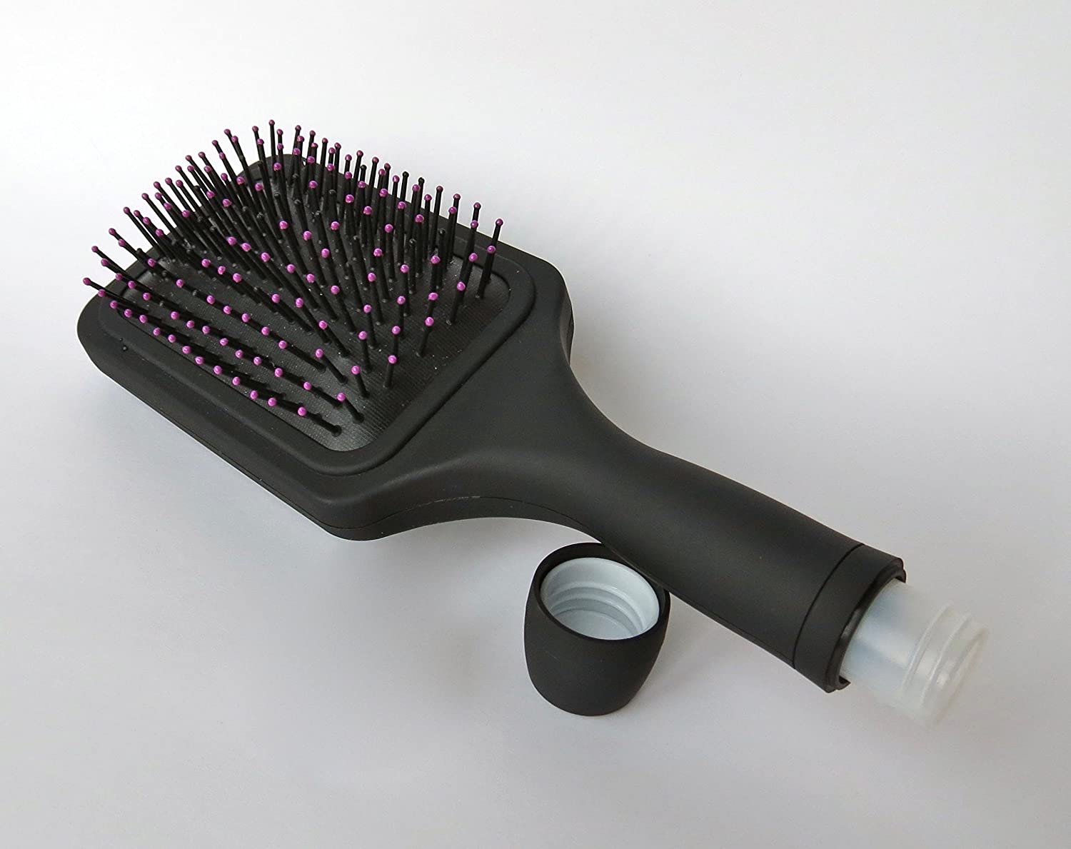 Hidden flask Hairbrush