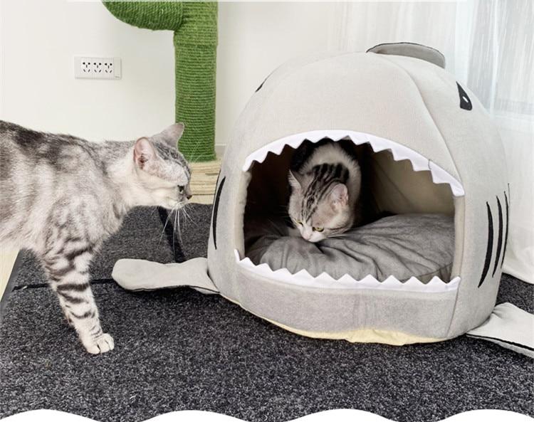 Soft Pets Shark Bed